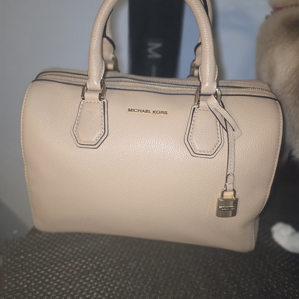 Michael Kors Cream Satchel Bag